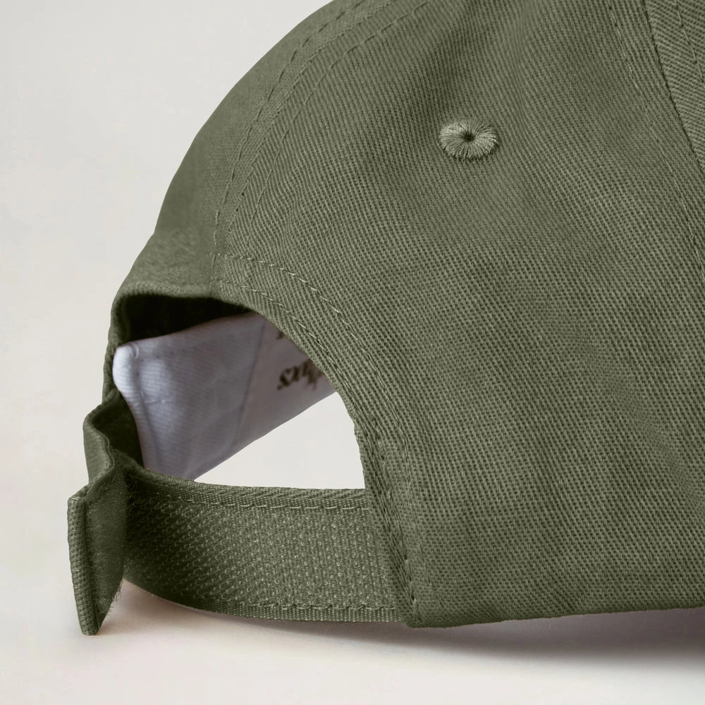 Matchande keps föräldrer, barn och bebis - beige och grön